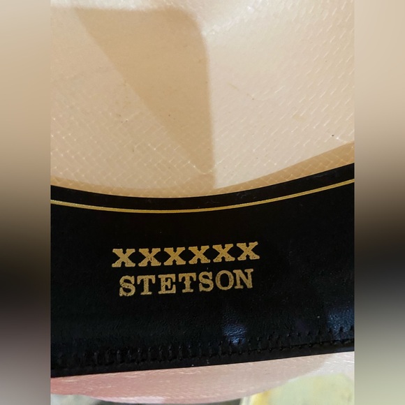 Stetson Cream Cowboy Hat with Black Band - Picture 9 of 16